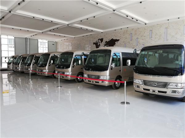 郑州中巴租赁:国庆婚礼租赁豪车/大巴车/中巴车就找郑州旅游大巴汽车服务